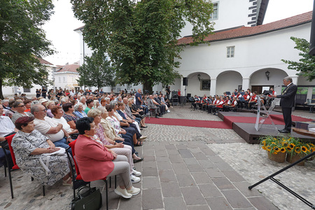 občinska proslava
